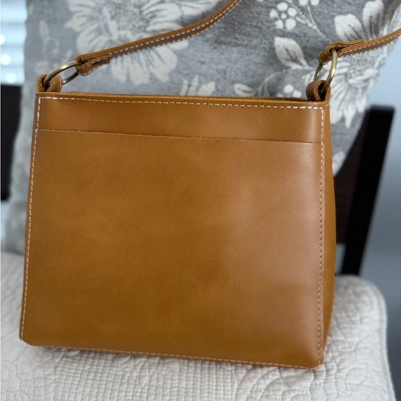 Portland Leather Mango Triangle Bag - Picture 2 of 4
